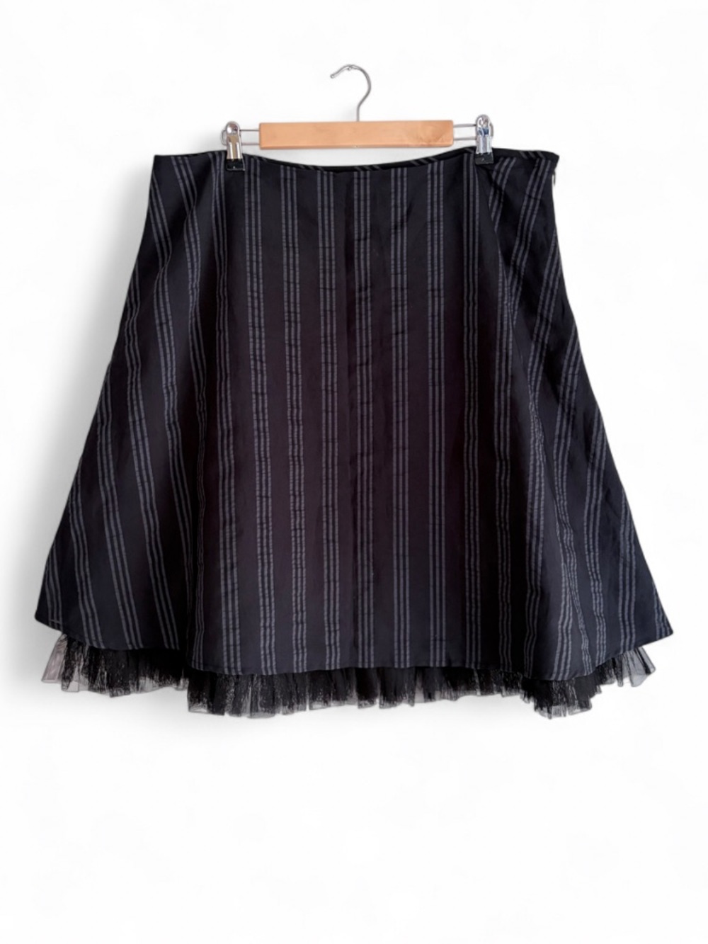 Isaac Mizrahi for Target Black Striped A Line Ruffle Hem Midi Skirt Size 16